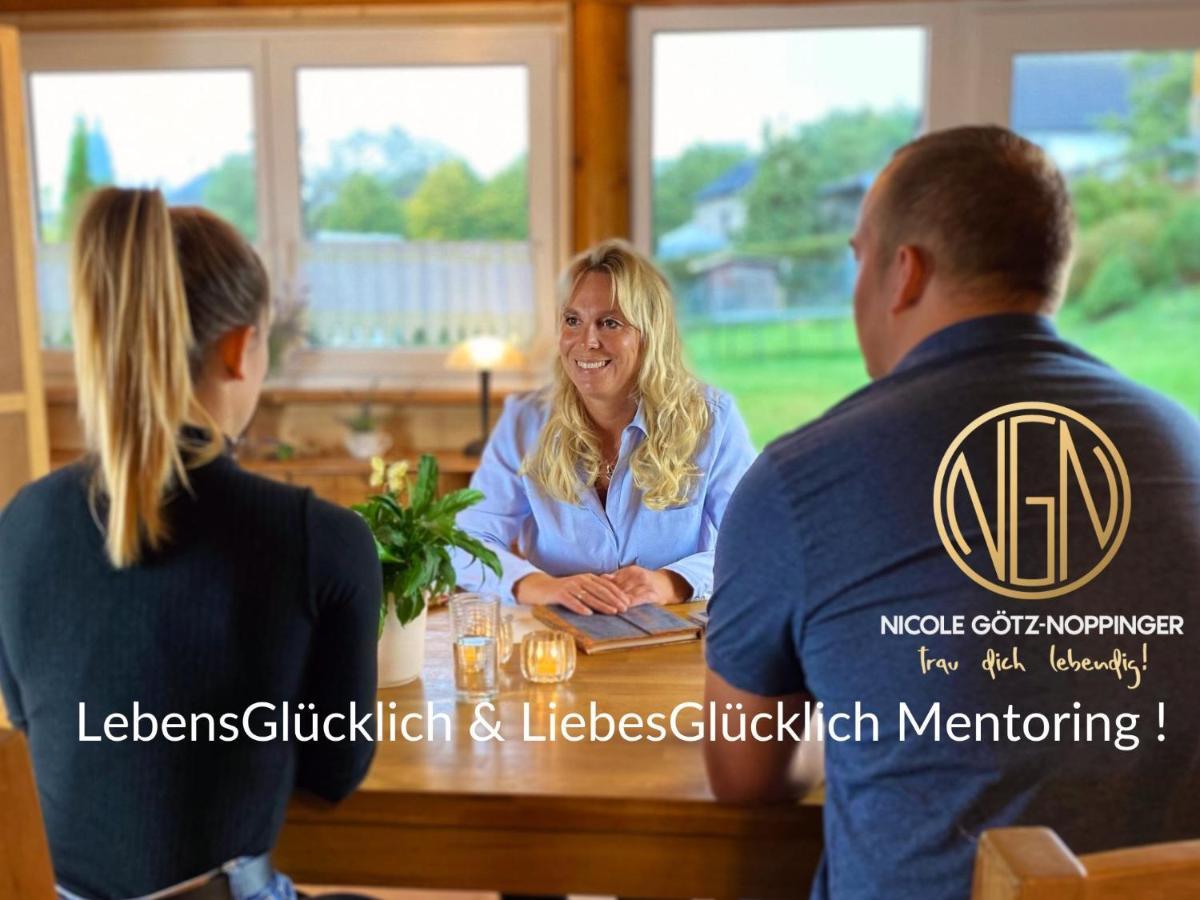 Gaestehaus Celine Meuspath Екстериор снимка